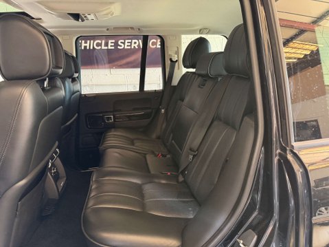 Land Rover Range Rover 4.4 Range Rover Westminster TDV8 Auto 4WD 5dr 38