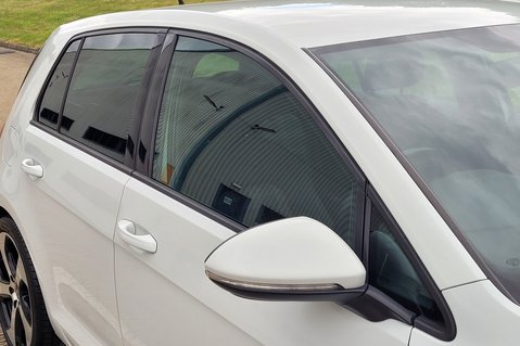Volkswagen Golf GTI 15