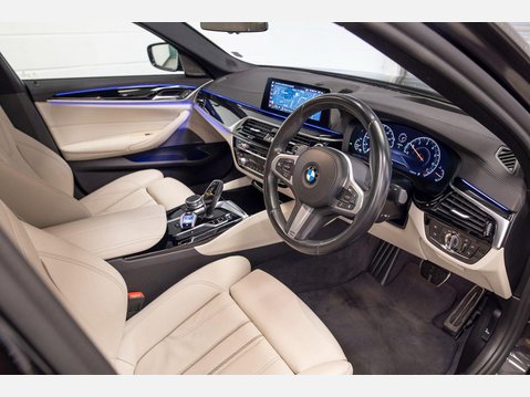 BMW 5 Series 3.0 540i GPF M Sport Auto xDrive Euro 6 (s/s) 4dr 12