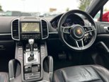 Porsche Cayenne 3.0 TD V6 SUV 5dr Diesel TiptronicS 4WD Euro 6 (s/s) (262 ps) 12