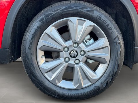 Suzuki Vitara 1.5 Hybrid Motion 5dr AGS 13