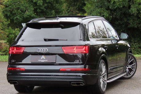 Audi Q7 3.0 TDI V6 Black Edition SUV 5dr Diesel Tiptronic quattro Euro 6 (s/s) (272 4