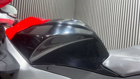 Aprilia RS 2012 ONLY 12K RUNNING PROJECT SPORTS BIKE LEARNER 125CC 19