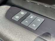 Land Rover Discovery D300 SE MHEV Auto 4WD Euro 6 SUV (300ps) 25