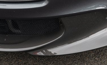 Aston Martin Vanquish S Ultimate 27