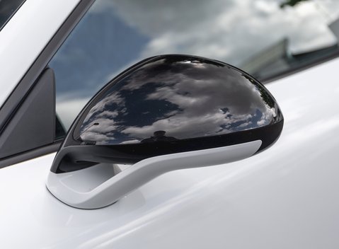 Porsche 911 Turbo S GB Edition (991) 28