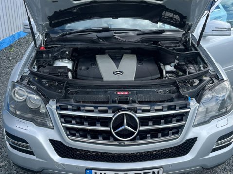 Mercedes-Benz M Class 3.0 ML300 CDI V6 BlueEfficiency Grand Edition G-Tronic 4WD Euro 5 5dr 36