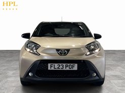 Toyota Aygo X 1.0 VVT-i Edge Hatchback 5dr Petrol Manual Euro 6 (s/s) (72 ps) 1 Owner -