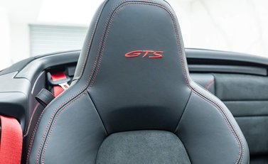 Porsche 911 Carrera GTS Cabriolet (992) 9