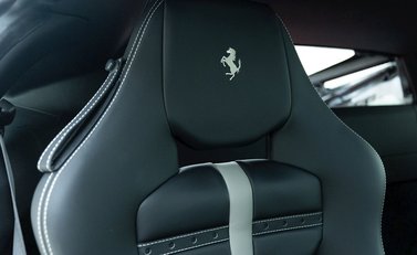 Ferrari F8 Tributo 11