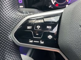 Volkswagen Golf 1.5 Golf R-Line TSI 5dr 61