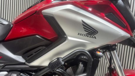 Honda NC750X DCT 2017 ONLY 17K AUTO FULL LUGGAGE 750CC A2 44