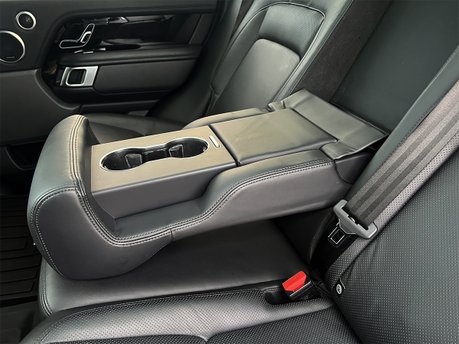 Land Rover Range Rover WESTMINSTER BLACK MHEV 76