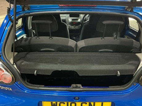 Toyota Aygo 1.0 Aygo Blue VVT-i Semi-Auto 5dr 11