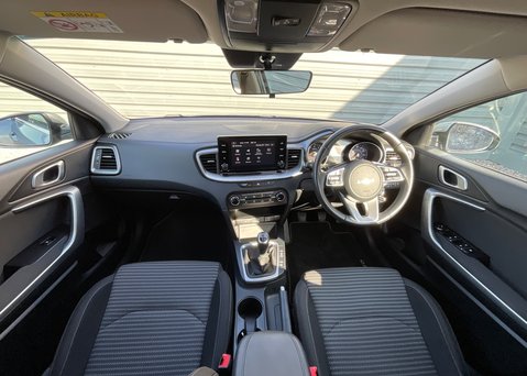 Kia Ceed SPORTSWAGON 1.5T GDi ISG 2 13