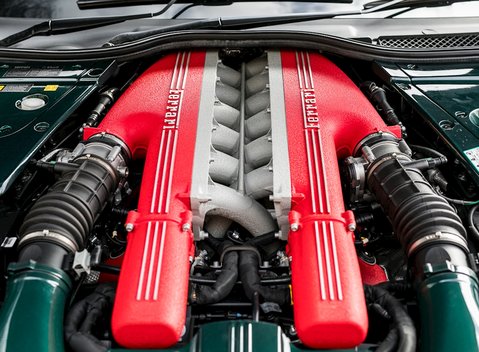 Ferrari F12 Berlinetta 32