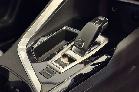 Peugeot 3008 1.5 BlueHDi Allure SUV 5dr Diesel EAT Euro 6 (s/s) (130 ps) 29