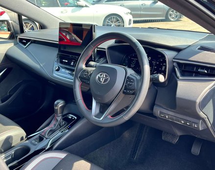 Toyota Corolla 1.8 Corolla GR Sport HEV CVT 5dr 18