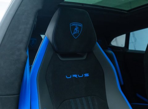 Lamborghini Urus PERFORMANTE 15