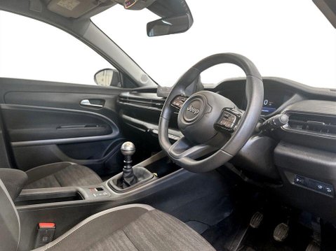 Jeep Avenger 1.2 Longitude SUV 5dr Petrol Manual Euro 6 (s/s) (100 ps) 10