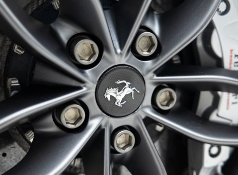 Ferrari 488 SPIDER 39