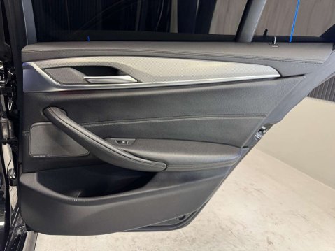 BMW 5 Series 2.0 520d M Sport Auto 4dr 60
