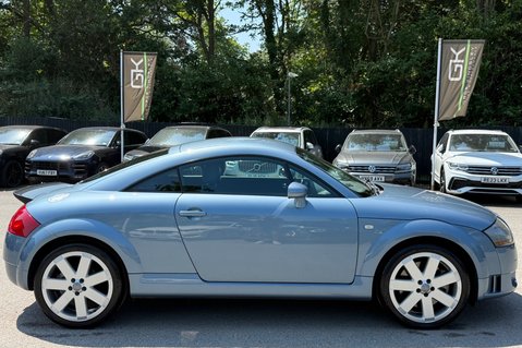 Audi TT V6 QUATTRO DSG- ONE OWNER FROM NEW - ORIGINAL - THOUSANDS SPENT 4