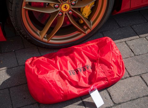 Ferrari 488 Spider 37
