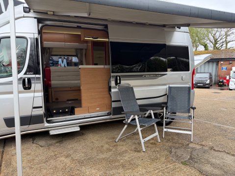 Auto-Trail V-Line 620 AUTOMATIC FIXED BED 35