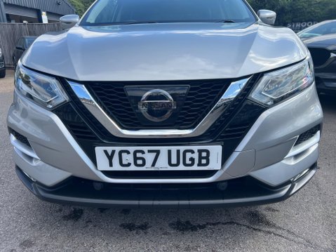 Nissan Qashqai 1.2 DIG-T Tekna Euro 6 (s/s) 5dr 9