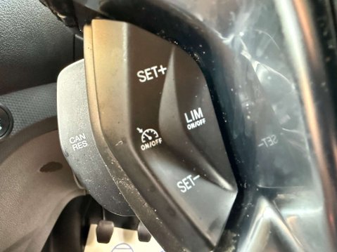 Ford Transit Connect 1.5 Transit Connect 200 Limited TDCi 40