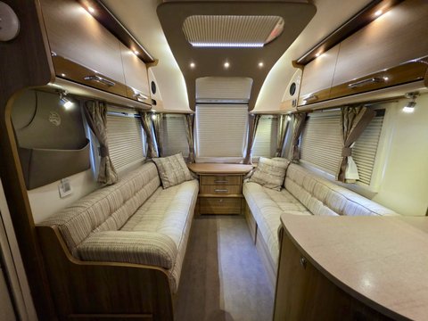 Bailey Unicorn Cadiz  24