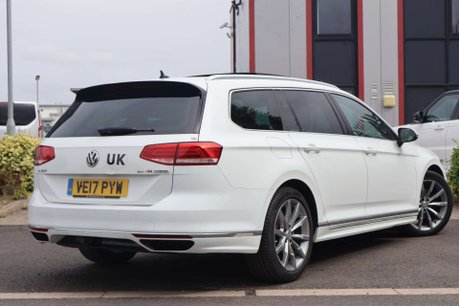 Volkswagen Passat 2.0 TDI R-Line Estate 5dr Diesel DSG Euro 6 (s/s) (190 ps) 10