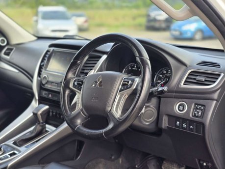 Mitsubishi Shogun Sport 2.4D 4 SUV 5dr Diesel Auto 4WD Euro 6 (181 ps) 56