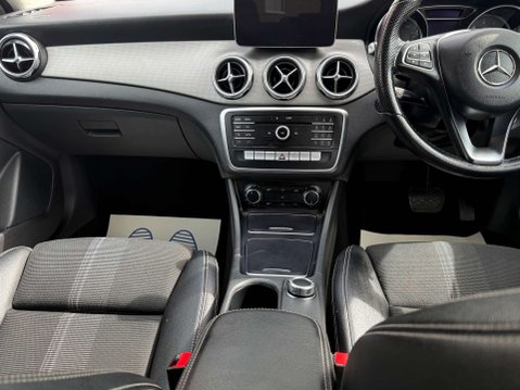 Mercedes-Benz GLA 1.6 GLA180 Urban Edition SUV 5dr Petrol 7G-DCT Euro 6 (s/s) (122 ps) 56