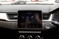 Renault Captur TECHNO E-TECH 26