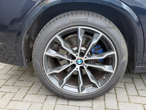 BMW X3 XDRIVE20I M SPORT 6