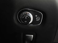 Aston Martin DB11 5.2 DB11 V12 Auto 2dr 28