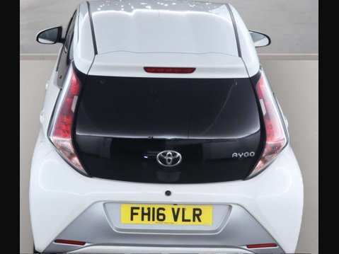 Toyota Aygo 1.0 VVT-i x-pure Hatchback 5dr Petrol Manual Euro 6 (68 ps) 8