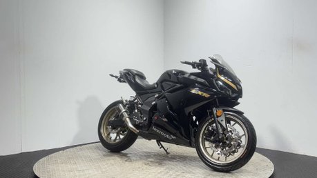 Lexmoto LXR 2021 10K MOT SERVICED FULL SIZE SPORTS BIKE 125CC RACE PIPE 2
