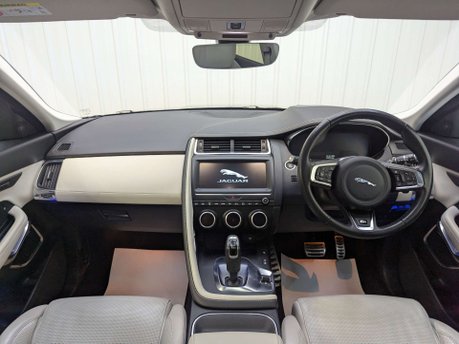 Jaguar E-Pace 2.0 E-PACE R-Dynamic HSE i AWD Auto 4WD 5dr 46