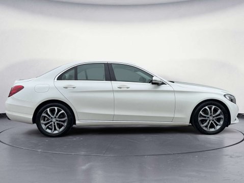 Mercedes-Benz C Class 2.0 C200 Sport Auto 4dr 6