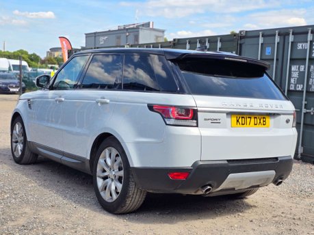 Land Rover Range Rover Sport 3.0 SD V6 HSE SUV 5dr Diesel Auto 4WD Euro 6 (s/s) (306 ps) 28