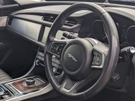 Jaguar XF PORTFOLIO 20