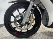 Piaggio Medley 2023 ONLY 4K 125CC LEARNER SCOOTER 15 BHP NEW MOT WARRANTY 34