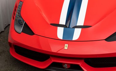 Ferrari 458 Speciale 21
