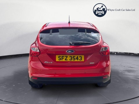 Ford Focus 1.0T EcoBoost Zetec Euro 5 (s/s) 5dr 7