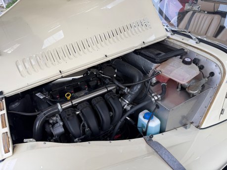 Morgan Plus Four PLUS 4 26