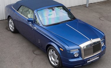 Rolls-Royce Phantom Drophead Coupe 9