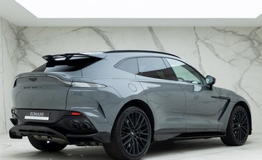 Aston Martin DBX 707 7